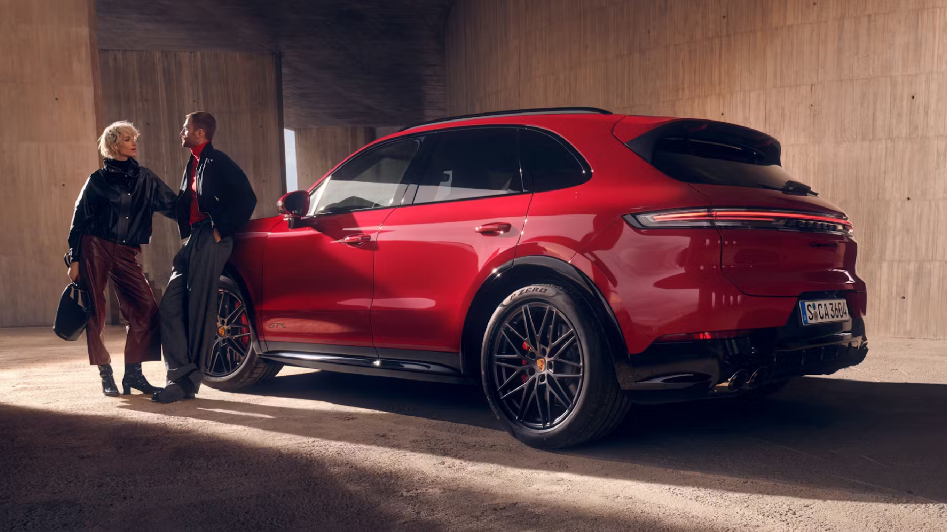 Sporty. In every respect. The Cayenne GTS.